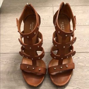 Gucci tan leather sandals  5” heels size 39